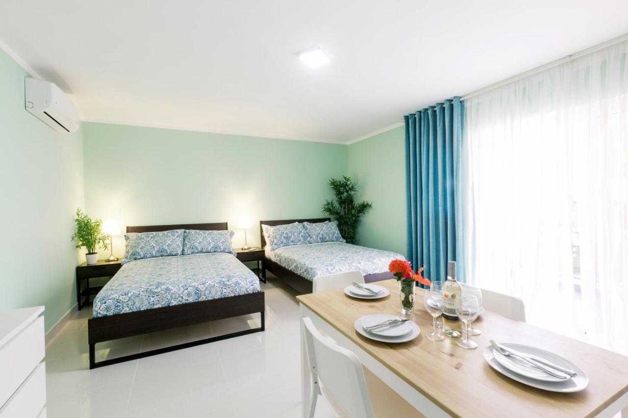 Tropicana Suites Deluxe Beach Club & Pool - Playa Los Corales Punta Cana Eksteriør bilde